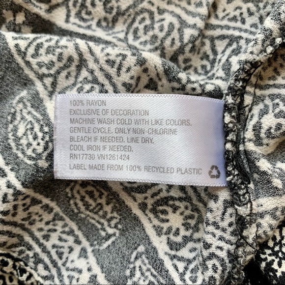 Black and white summer dress by Xhilaration - Juniors Size Small - Picture 8 of 10